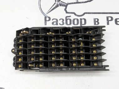 Блок предохранителей MERCEDES-BENZ W124 W124/S124/C124/A124 (1984 - 1993) — Разборка Мерседес