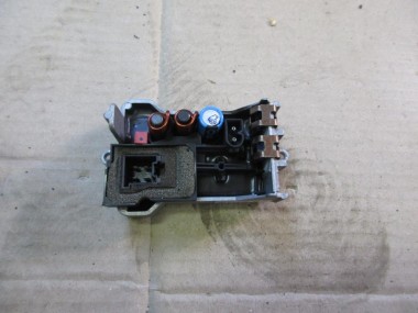 Реле моторчика печки MERCEDES-BENZ E-класс W211/S211 (2002 - 2006) — Разборка Мерседес