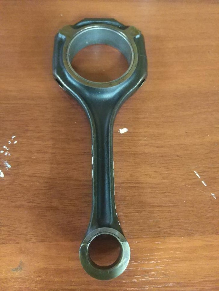 Шатун Бензин MERCEDES-BENZ M-класс W164 (2005 - 2008) фото 1 — Разборка Мерседес