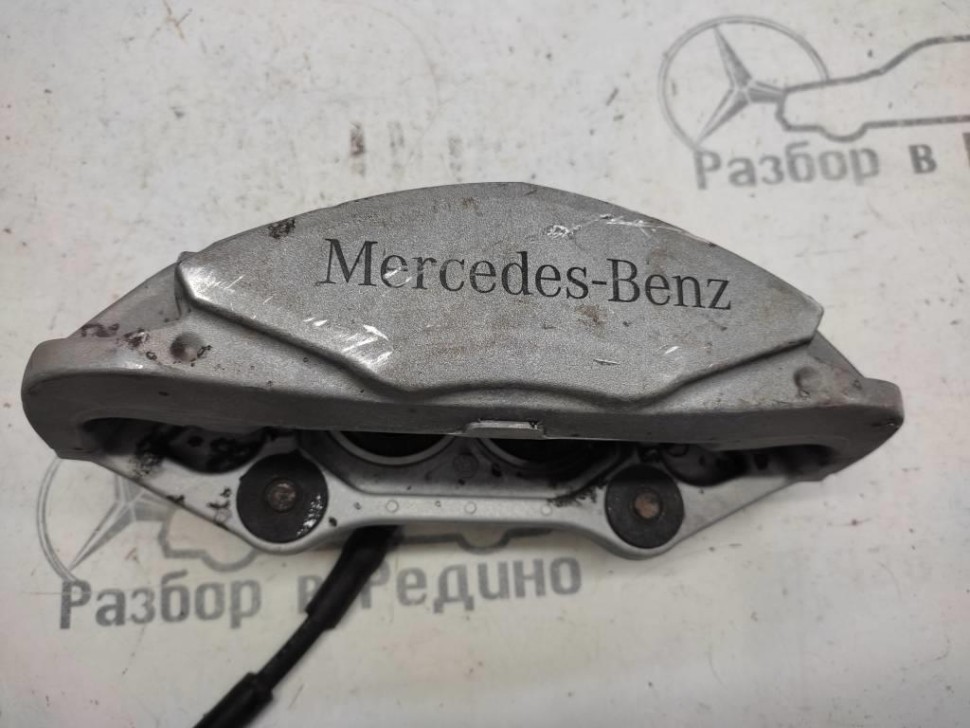 Суппорт передний левый MERCEDES-BENZ C-класс W205/S205/C205/A205 рестайлинг (2018 - 2023) фото 1 — Разборка Мерседес