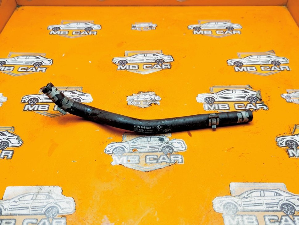 Патрубок ОЖ MERCEDES-BENZ C-класс W204/S204 (2006 - 2011) фото 1 &mdash; Разборка Мерседес