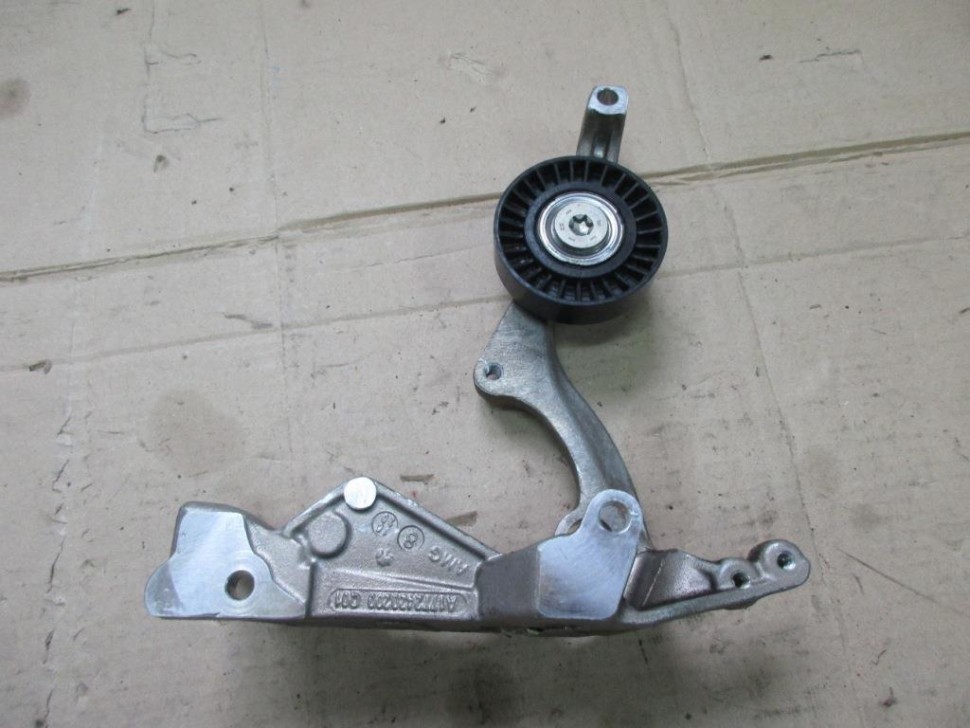 Кронштейн MERCEDES-BENZ C-класс W205/S205/C205/A205 (2014 - 2018) фото 1 — Разборка Мерседес