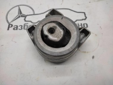 Опора двигателя MERCEDES-BENZ A-класс W169 (2004 - 2008) — Разборка Мерседес