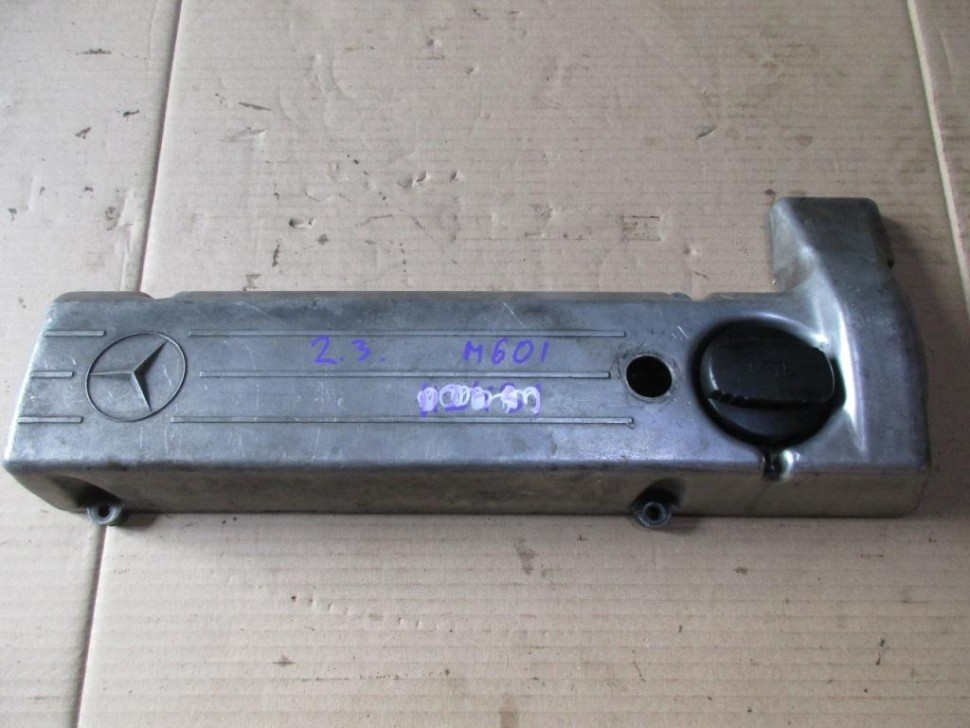Клапанная крышка MERCEDES-BENZ W124 W124/S124/C124/A124 (1984 - 1993) фото 1 — Разборка Мерседес