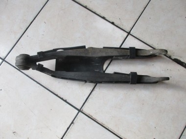 Рычаг задней стойки (лодка) MERCEDES-BENZ E-класс W211/S211 рестайлинг (2006 - 2009) — Разборка Мерседес