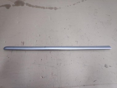 Молдинг двери MERCEDES-BENZ M-класс W163 (1997 - 2001) — Разборка Мерседес