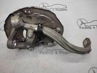 Кулак поворотный передний правый MERCEDES-BENZ C-класс W205/S205/C205/A205 (2014 - 2018) — Разборка Мерседес