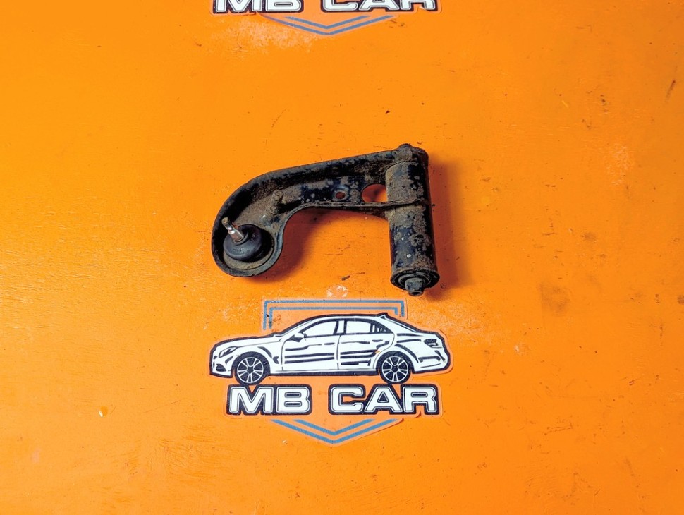 Рычаг передний верхний MERCEDES-BENZ C-класс W202/S202 (1993 - 1997) фото 1 &mdash; Разборка Мерседес