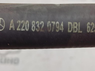 Патрубок ОЖ MERCEDES-BENZ S-класс W220 рестайлинг (2002 - 2005) — Разборка Мерседес