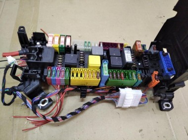 Блок предохранителей MERCEDES-BENZ GLA-класс X156 рестайлинг (2017 - 2020) — Разборка Мерседес