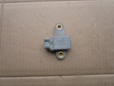 Датчик ускорения MERCEDES-BENZ E-класс W124/S124/C124/A124 (1984 - 1997) — Разборка Мерседес