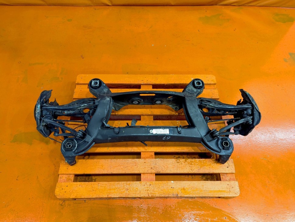 Подрамник задний MERCEDES-BENZ C-класс W203/S203/CL203 (2000 - 2004) фото 1 — Разборка Мерседес