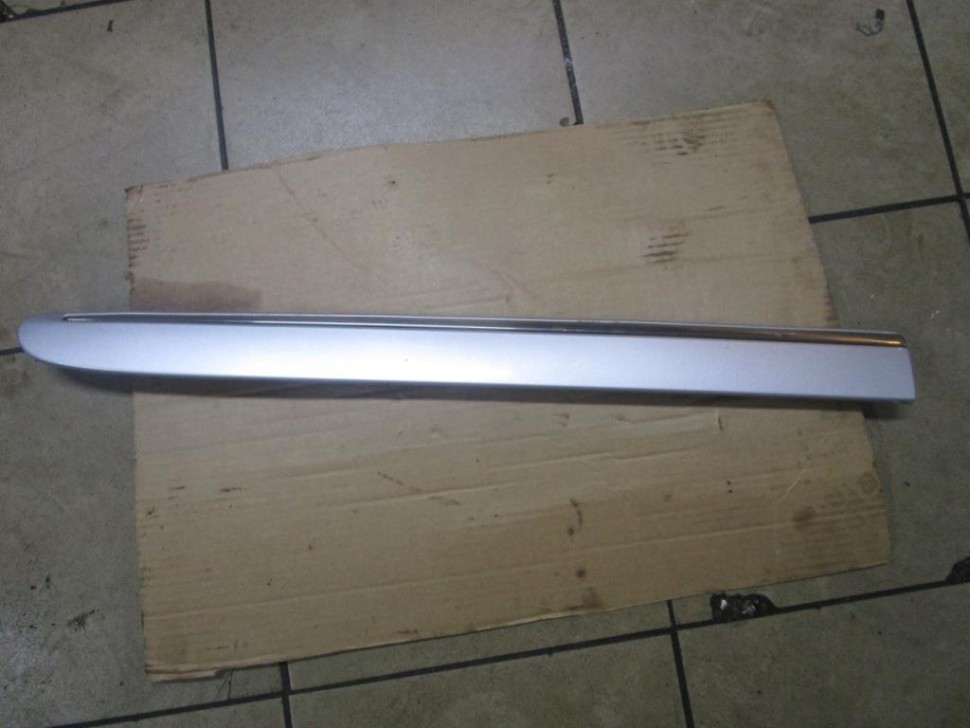 Молдинг двери MERCEDES-BENZ E-класс W211/S211 рестайлинг (2006 - 2009) фото 1 — Разборка Мерседес