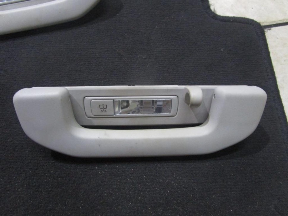 Ручка потолка MERCEDES-BENZ C-класс W205/S205/C205/A205 (2014 - 2018) фото 1 — Разборка Мерседес