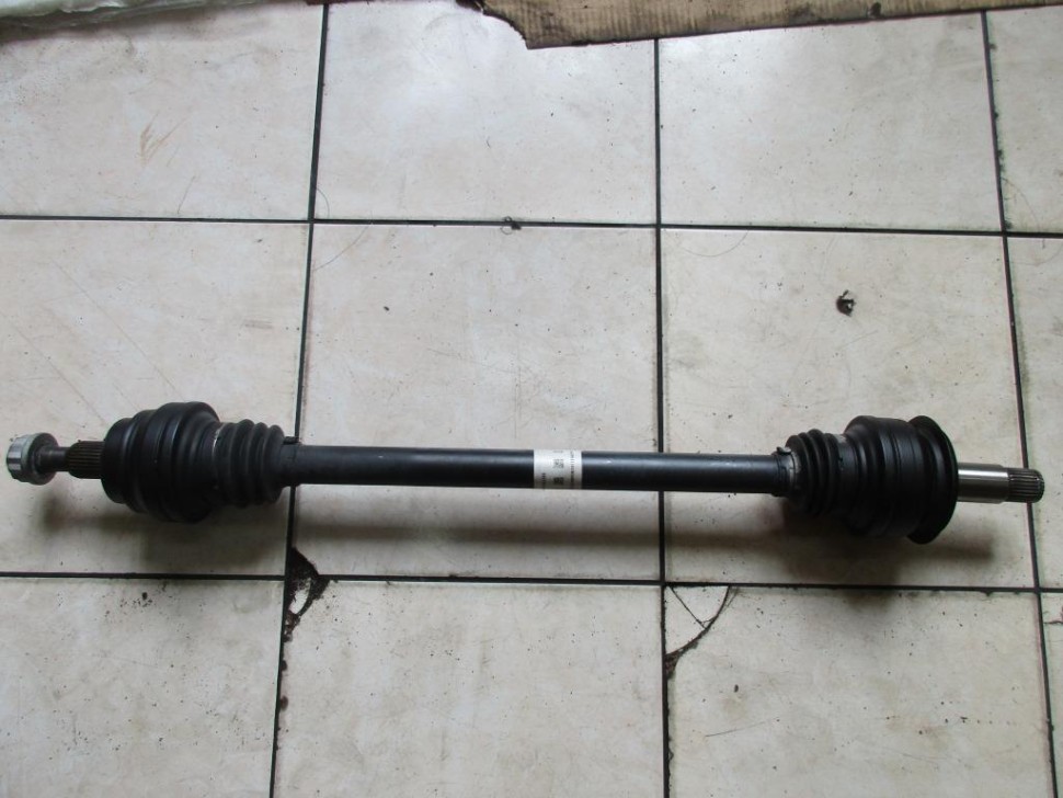 Привод задний MERCEDES-BENZ GLS-класс X166 (2015 - 2019) фото 1 — Разборка Мерседес