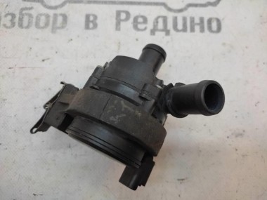 Насос циркуляционный MERCEDES-BENZ X-класс I (2017 - 2020) — Разборка Мерседес