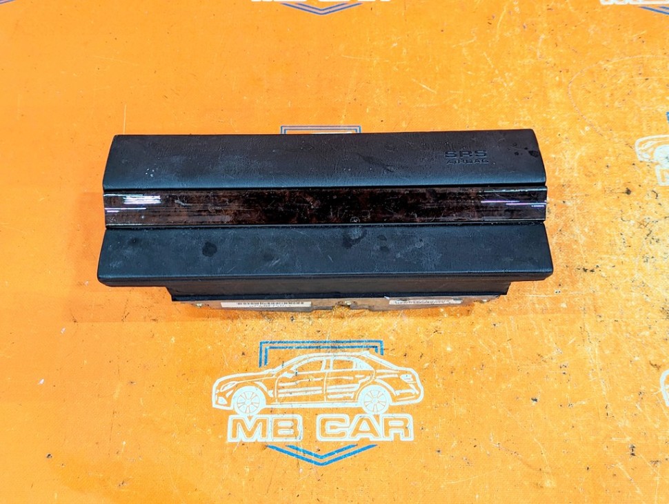 Подушка безопасности пасажирская MERCEDES-BENZ E-класс W124/S124/C124/A124 (1984 - 1997) фото 1 — Разборка Мерседес