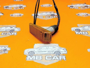 Поворотник левый MERCEDES-BENZ E-класс W124/S124/C124/A124 (1984 - 1997) — Разборка Мерседес