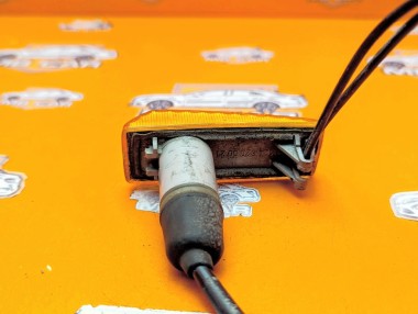 Поворотник левый MERCEDES-BENZ E-класс W124/S124/C124/A124 (1984 - 1997) — Разборка Мерседес