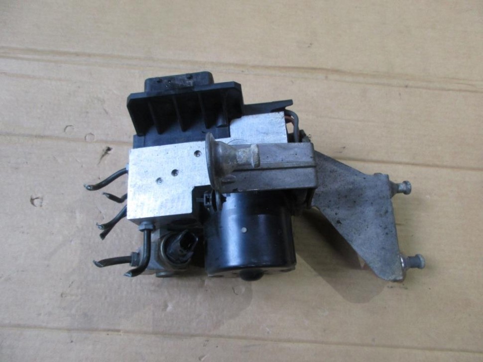 Блок ABS MERCEDES-BENZ S-класс W220 (1998 - 2005) фото 1 — Разборка Мерседес