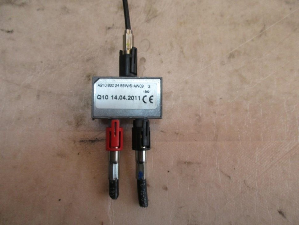 Антенный разветвитель MERCEDES-BENZ CL-класс AMG C216 рестайлинг (2010 - 2014) фото 1 — Разборка Мерседес