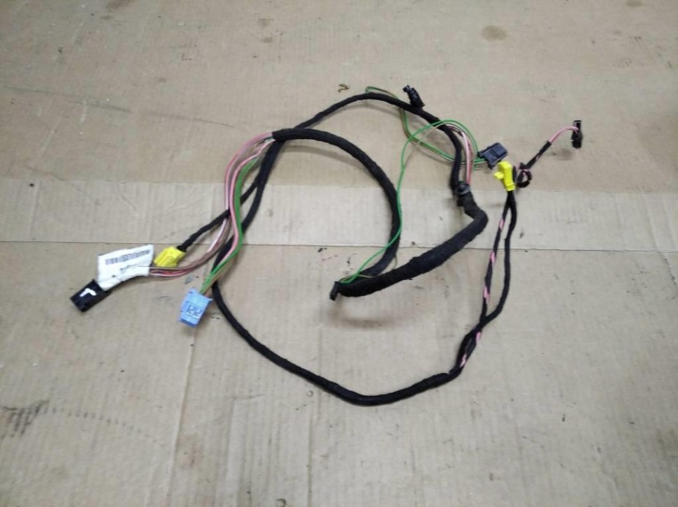 Проводка двери MERCEDES-BENZ C-класс W203/S203/CL203 рестайлинг (2004 - 2008) фото 1 — Разборка Мерседес
