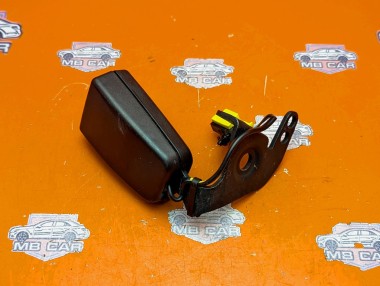 Замок ремня безопасности MERCEDES-BENZ C-класс W204/S204 (2006 - 2011) — Разборка Мерседес