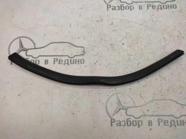 Уплотнитель моторного отсека MERCEDES-BENZ C-класс W204/S204 (2006 - 2011) — Разборка Мерседес