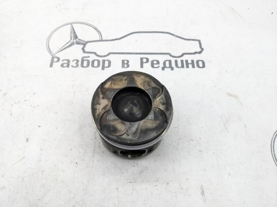 Поршень дизель MERCEDES-BENZ Sprinter W901-905 (1995 - 2006) фото 1 — Разборка Мерседес