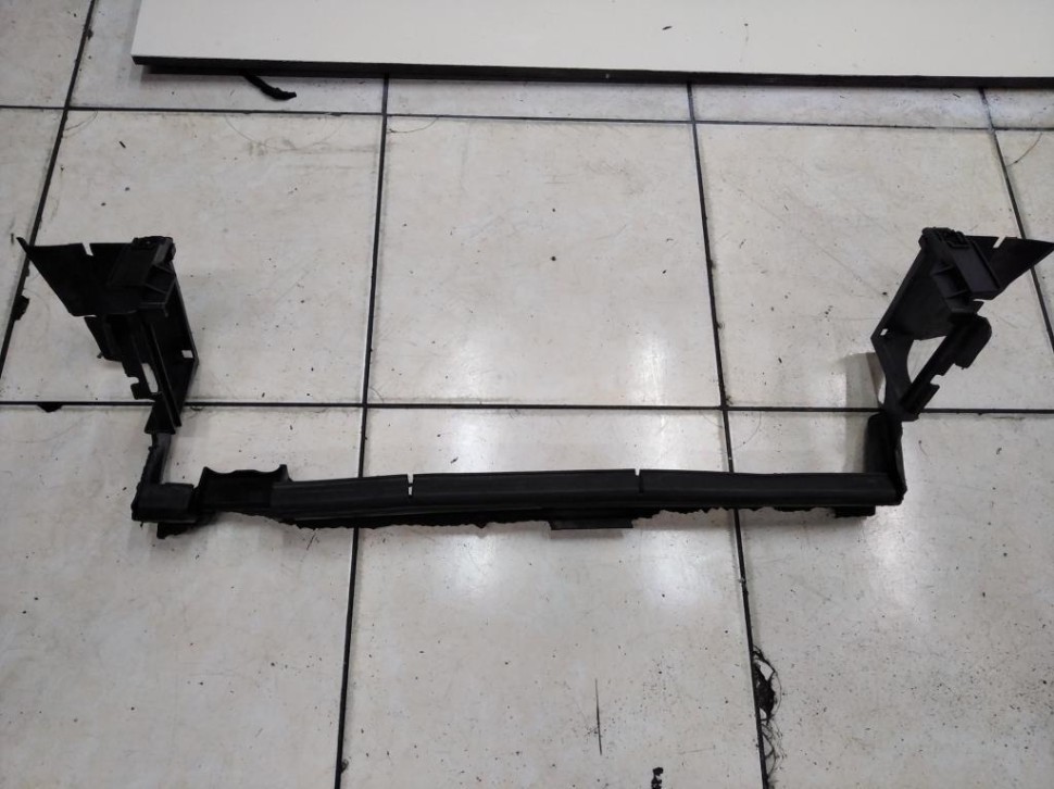 Кожух радиатора MERCEDES-BENZ E-класс W211/S211 рестайлинг (2006 - 2009) фото 1 — Разборка Мерседес