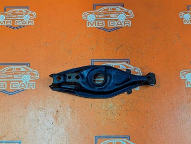 Рычаг задней стойки (лодка) MERCEDES-BENZ C-класс W203/S203/CL203 (2000 - 2004) — Разборка Мерседес