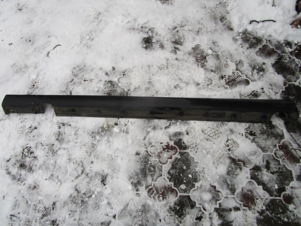 Порог пластиковый правый MERCEDES-BENZ S-класс W220 рестайлинг (2002 - 2005) фото 1 — Разборка Мерседес