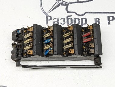 Блок предохранителей MERCEDES-BENZ W124 W124/S124/C124/A124 (1984 - 1993) — Разборка Мерседес