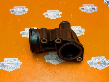 Фланец системы охлаждения MERCEDES-BENZ M-класс W164 рестайлинг (2008 - 2011) &mdash; Разборка Мерседес