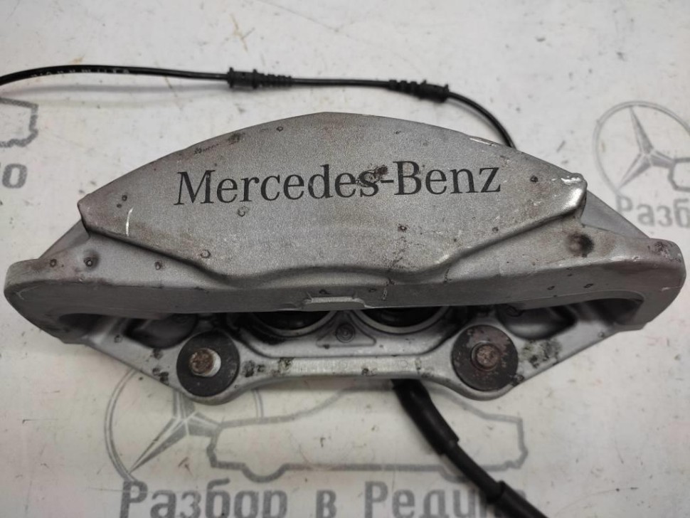 Суппорт передний правый MERCEDES-BENZ C-класс W205/S205/C205/A205 рестайлинг (2018 - 2023) фото 1 — Разборка Мерседес