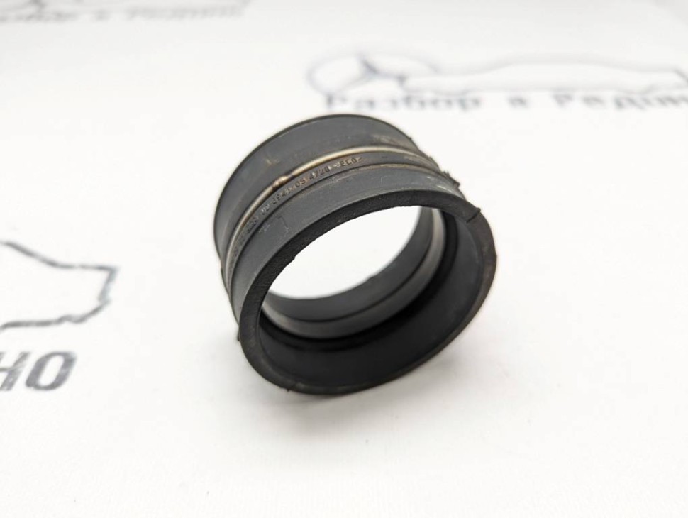 Патрубок воздушный MERCEDES-BENZ E-класс W211/S211 (2002 - 2006) фото 1 — Разборка Мерседес