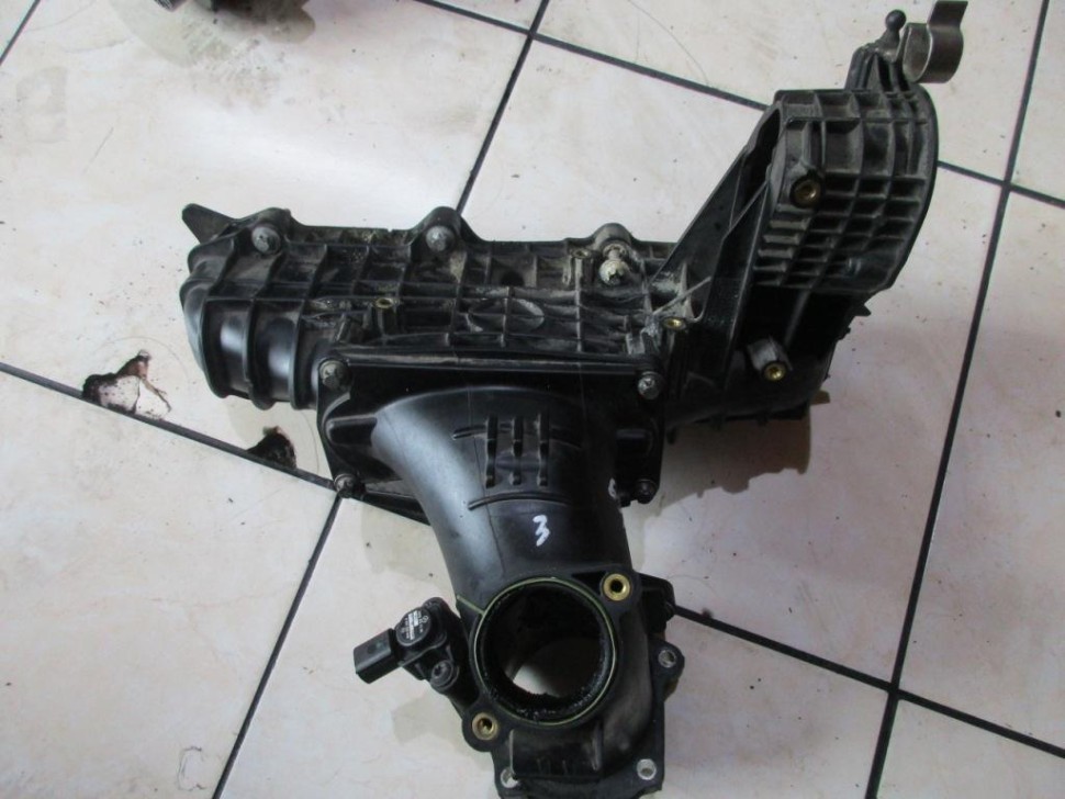 Коллектор впускной MERCEDES-BENZ Sprinter W906 (2006 - 2019) фото 1 — Разборка Мерседес