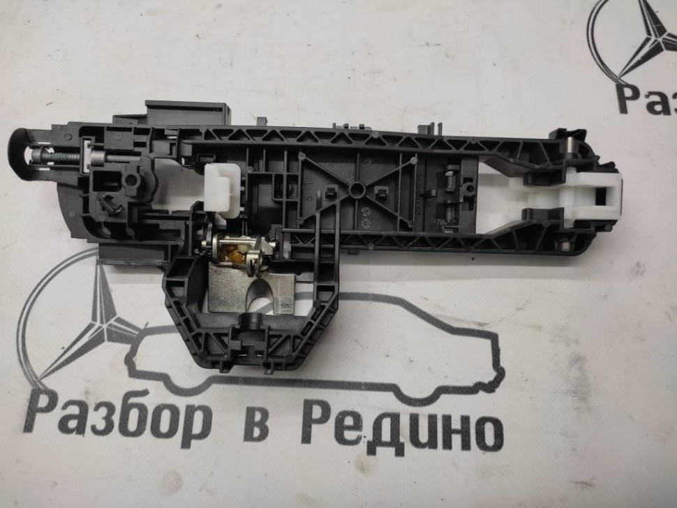 Ответная часть замка двери MERCEDES-BENZ CLS-класс C218/X218 рестайлинг (2014 - 2017) фото 1 — Разборка Мерседес