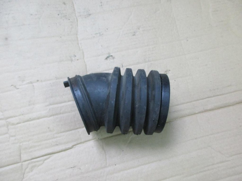 Патрубок воздушный MERCEDES-BENZ E-класс W210/S210 (1995 - 1999) фото 1 — Разборка Мерседес