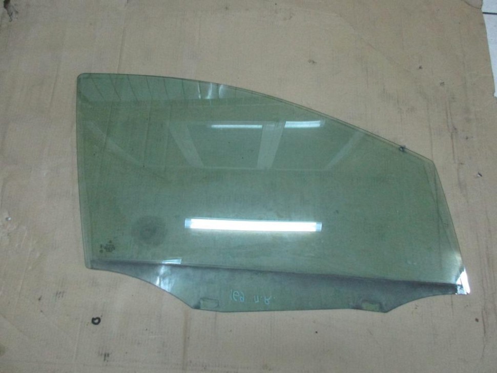 Стекло переднее правое MERCEDES-BENZ B-класс W245 (2005 - 2009) фото 1 — Разборка Мерседес