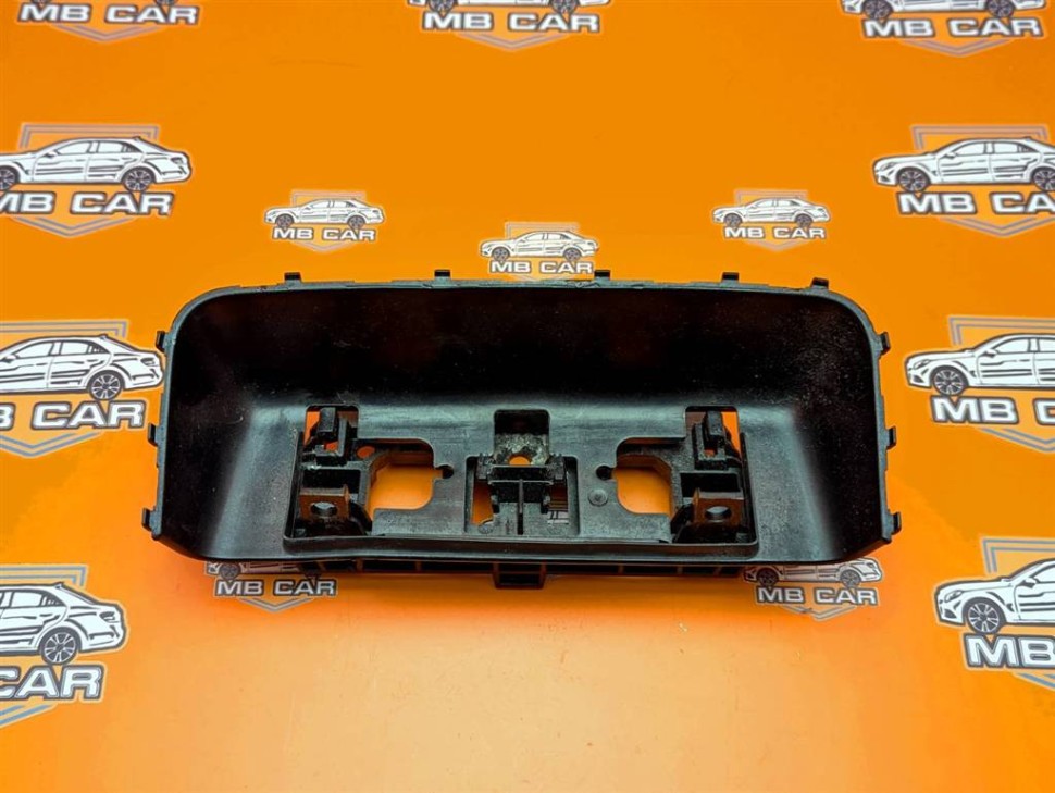 Кронштейн MERCEDES-BENZ GLE-класс AMG W166 (2015 - 2019) фото 1 — Разборка Мерседес