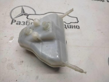Бачок тормозной жидкости MERCEDES-BENZ GLC-класс X253 (2015 - 2019) — Разборка Мерседес
