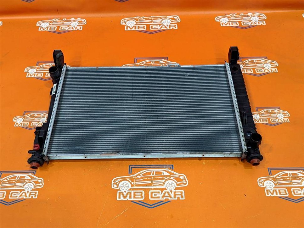 Радиатор MERCEDES-BENZ A-класс W169 (2004 - 2008) фото 1 — Разборка Мерседес