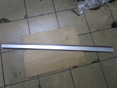 Молдинг двери MERCEDES-BENZ E-класс W211/S211 рестайлинг (2006 - 2009) — Разборка Мерседес