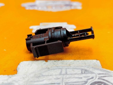 Датчик температуры MERCEDES-BENZ S-класс W220 (1998 - 2005) &mdash; Разборка Мерседес