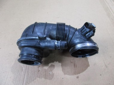 Патрубок воздушный MERCEDES-BENZ E-класс W212/S212/C207/A207 рестайлинг (2013 - 2016) — Разборка Мерседес