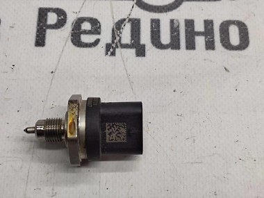 Датчик давления топлива MERCEDES-BENZ GLS-класс X166 (2015 - 2019) — Разборка Мерседес