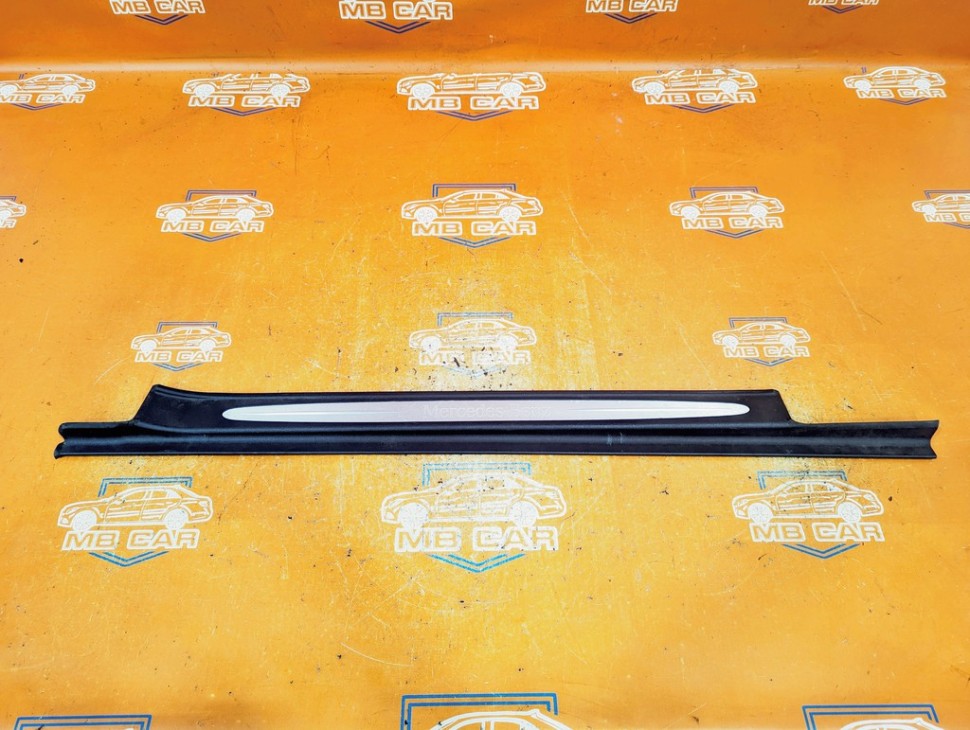 Накладка порога внутренняя MERCEDES-BENZ CLK-класс C209/A209 (2002 - 2005) фото 1 &mdash; Разборка Мерседес