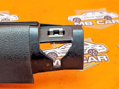 Накладка порога внутренняя MERCEDES-BENZ C-класс W205/S205/C205/A205 (2014 - 2018) &mdash; Разборка Мерседес