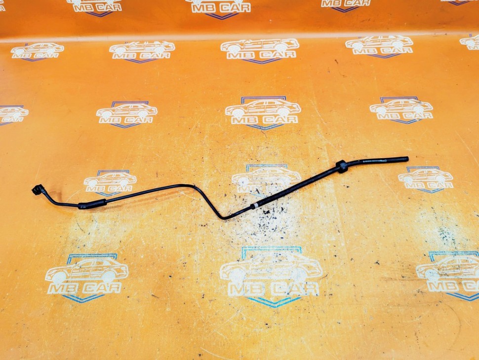 Шланг подогрева бачка омывателя MERCEDES-BENZ C-класс W205/S205/C205/A205 (2014 - 2018) фото 1 — Разборка Мерседес